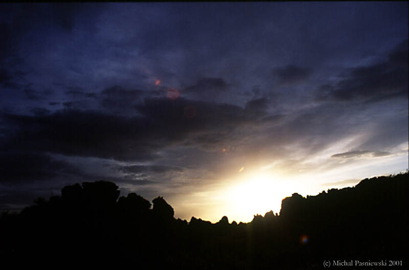 228 Myvatn-Dimmuborgir contour.jpg (25 KB)