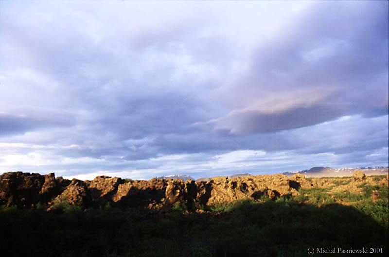 230 Myvatn-Dimmuborgir view.jpg (40 KB)