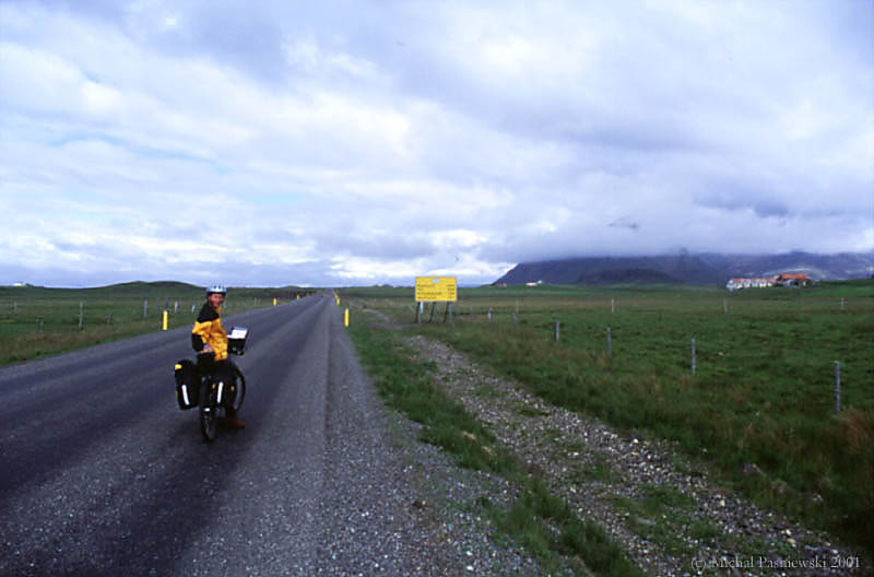 325 Just 137km to Skaftafell.jpg (50 KB)