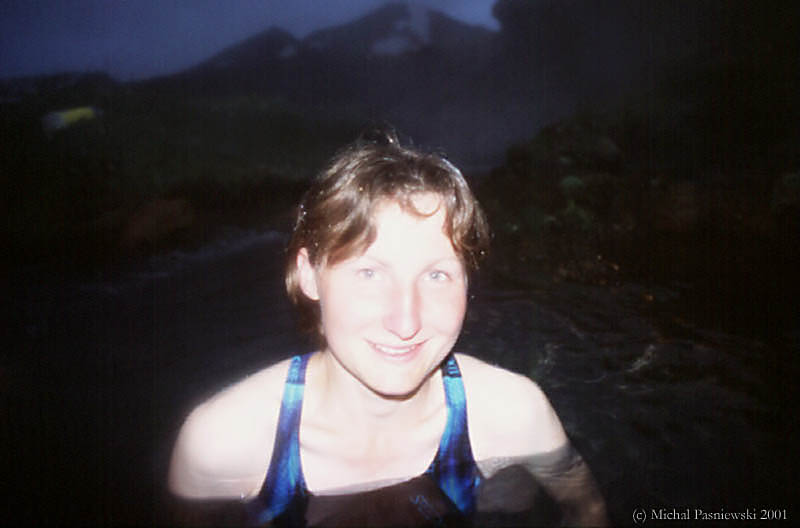 514 Landmannalaugar-Warm spring.jpg (32 KB)