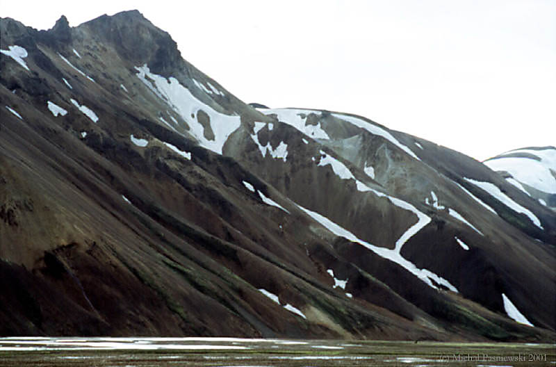 516 Landmannalaugar-Rhyolite.jpg (59 KB)