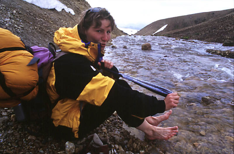 602 Landmannalaugar track-Stream crossing.jpg (76 KB)